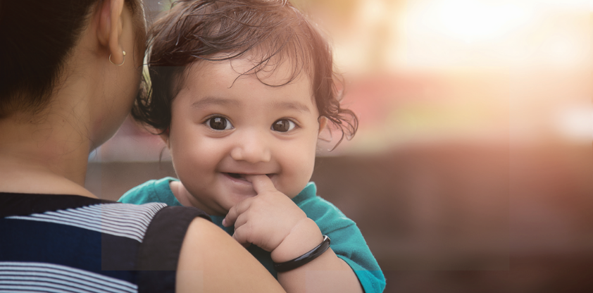 Soins de santé pour les tout-petits migrants : notre campagne se poursuit ! 