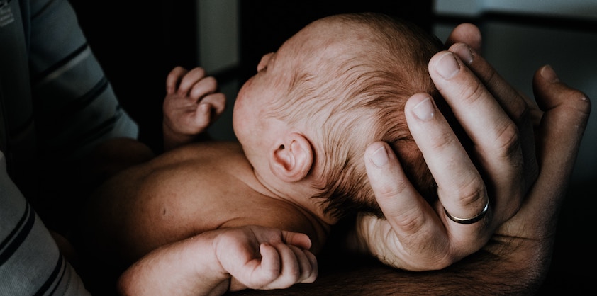 Le gouvernement dépose un projet de loi pour améliorer la flexibilité du régime d’assurance parentale