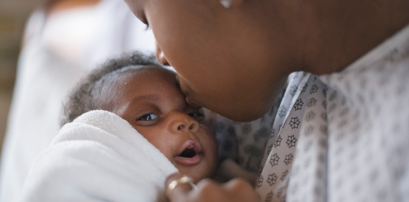 Accès à la RAMQ pour les enfants dont les parents ont un statut migratoire précaire: une commission parlementaire est en cours