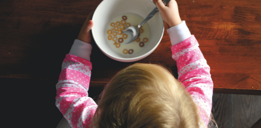 Un sondage qui présente l’impact de la flambée du prix des aliments sur les tout-petits du Québec