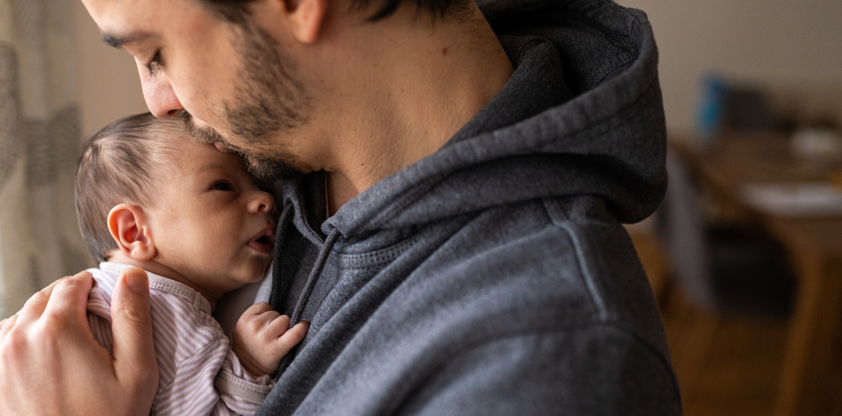 Accompagner les pères, de l’annonce de la grossesse jusqu’à l’accouchement