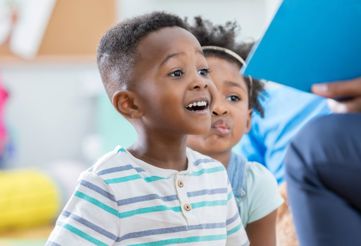 Le rôle des bibliothèques publiques dans le développement des tout-petits